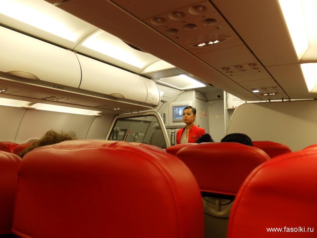 Самолет авиакомпании AirAsia