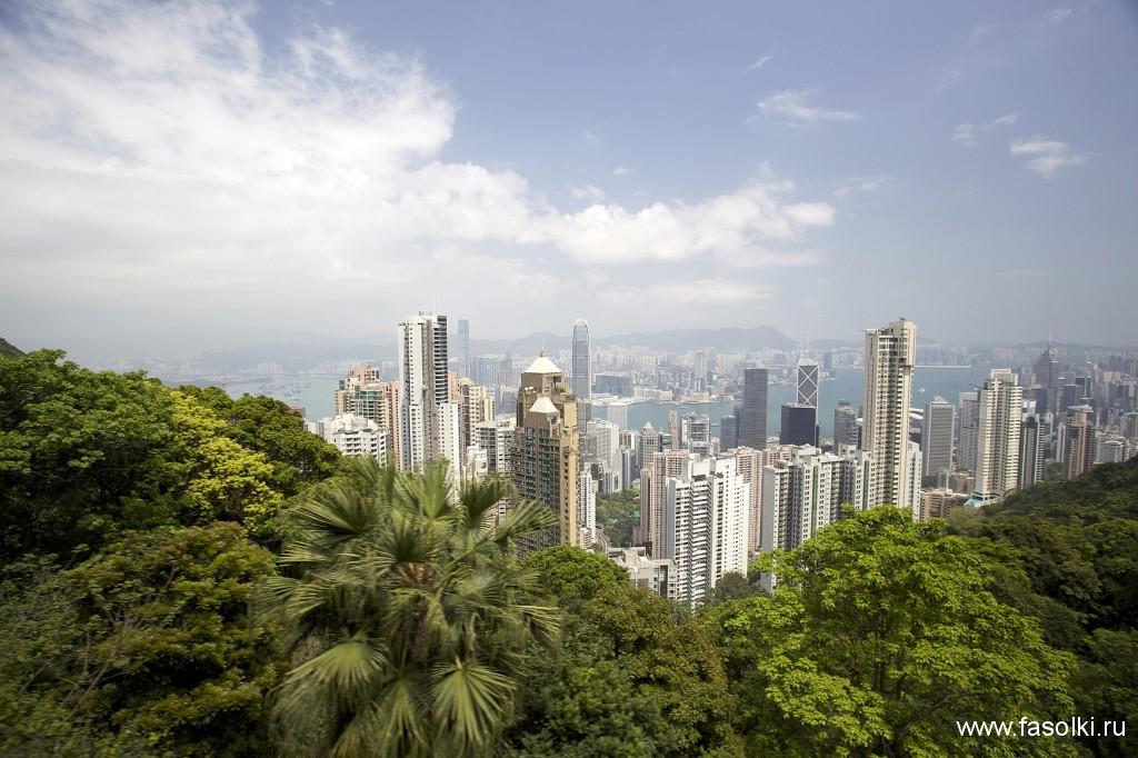 Классический "открыточный" вид Гонконга - с пика Виктории 
